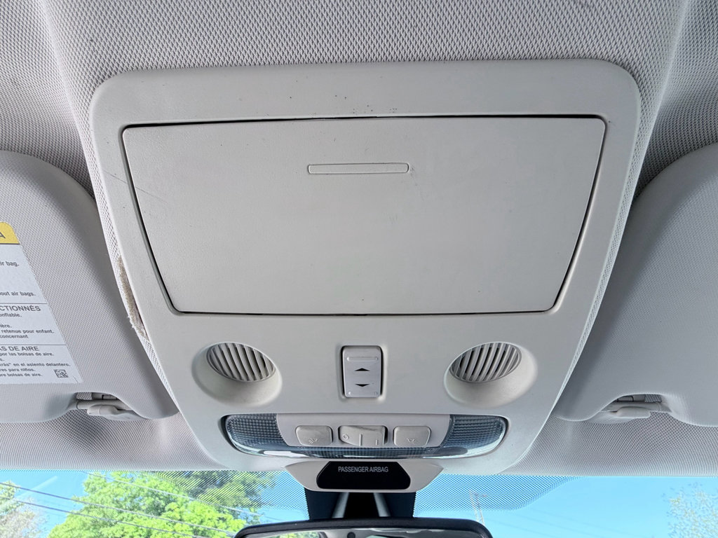 Used 2019 Ford EcoSport Titanium FWD image 16