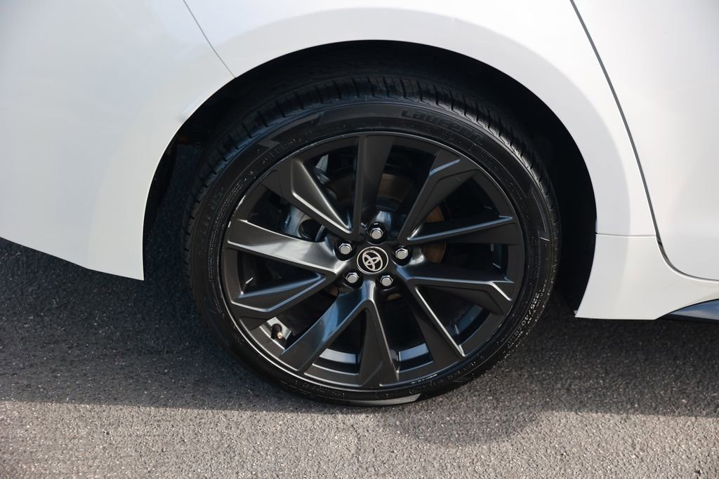 Used 2024 Toyota Corolla SE FWD image 9