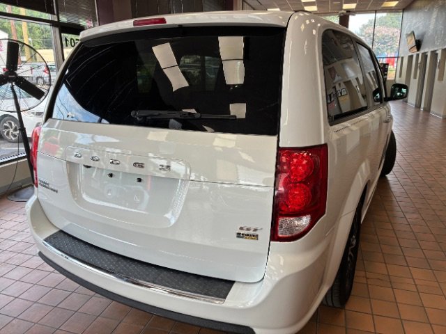 Used 2019 Dodge Grand Caravan GT image 7