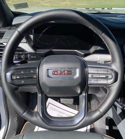 Used 2024 GMC Acadia AT4 image 18