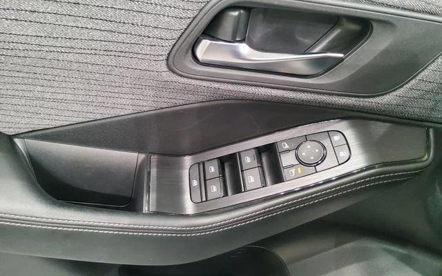 Used 2023 Nissan Rogue SV AWD/4WD image 20