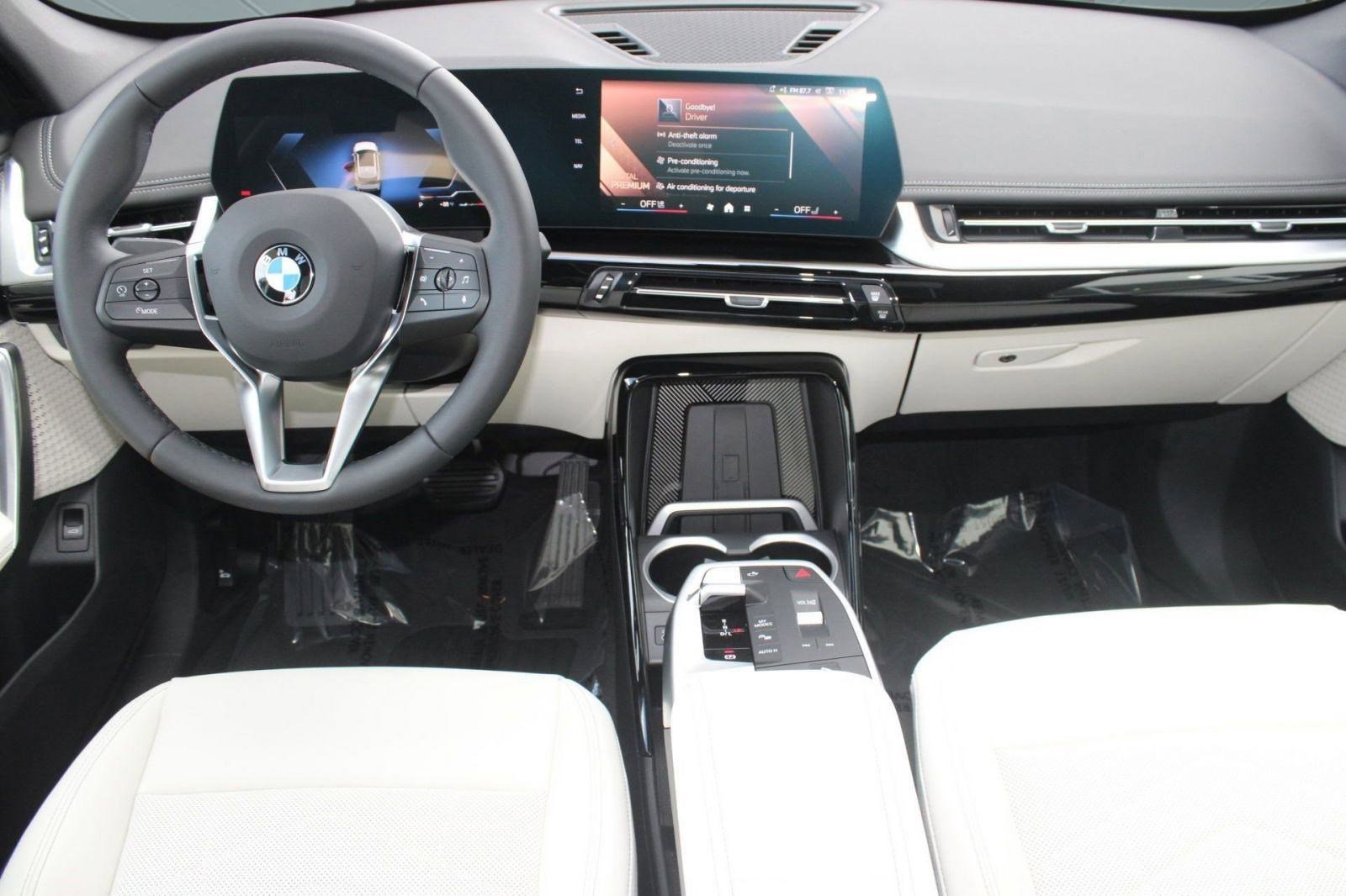 Used 2026 BMW X1 xDrive28i w/ Convenience Package AWD/4WD image 16