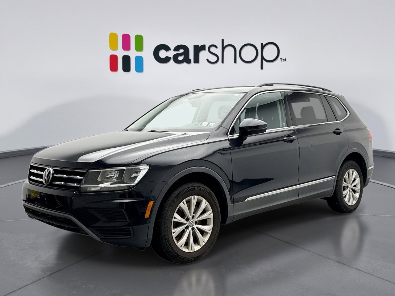 Used 2018 Volkswagen Tiguan SE image 1