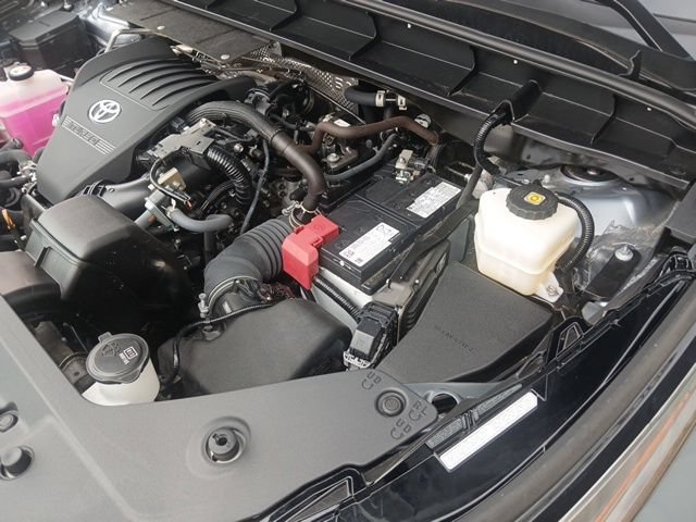 Used 2023 Toyota Highlander LE FWD image 48