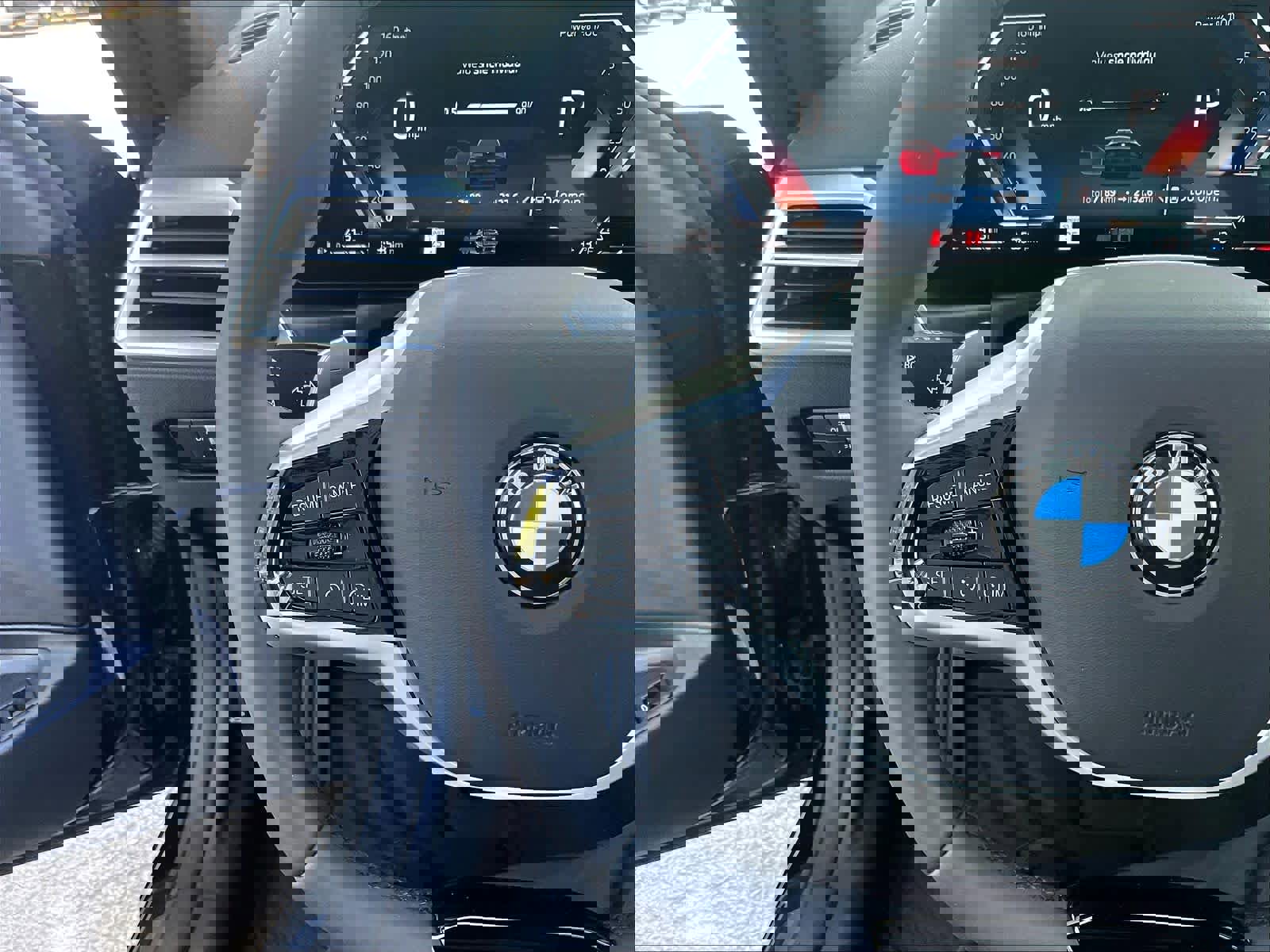 Used 2026 BMW 430i Coupe w/ Parking Assistance Package image 20