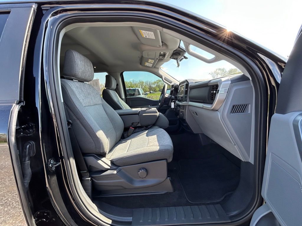 Used 2022 Ford F150 XLT w/ Trailer Tow Package AWD/4WD image 19