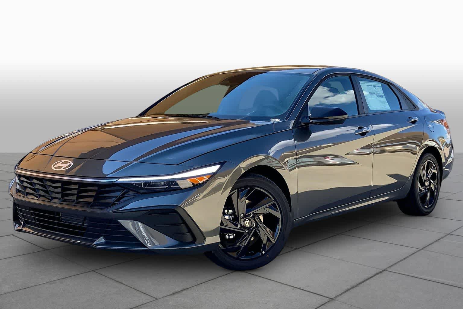 New 2026 Hyundai Elantra SEL Sport