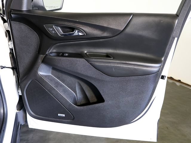 Used 2024 Chevrolet Equinox Premier AWD/4WD image 34