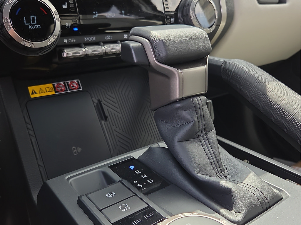 New 2026 Toyota Tacoma Limited AWD/4WD image 26