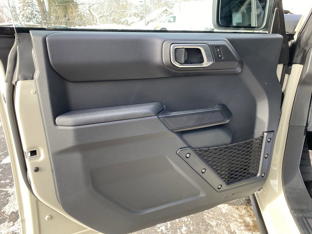 New 2025 Ford Bronco Badlands image 39