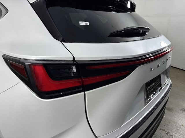 Certified 2025 Lexus NX 350 AWD w/ Rear Seat Package image 33
