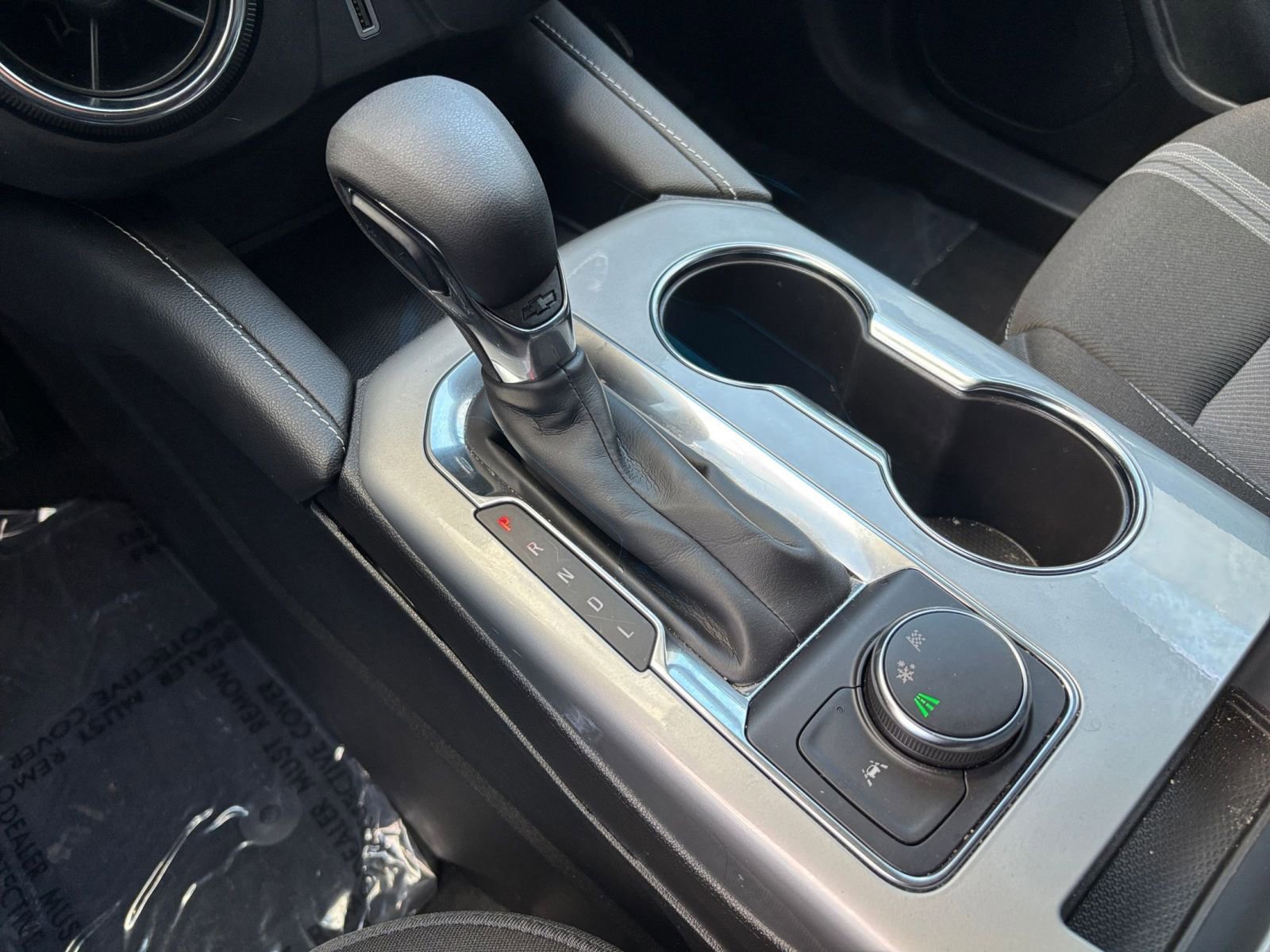 Used 2025 Chevrolet Blazer LT FWD image 38