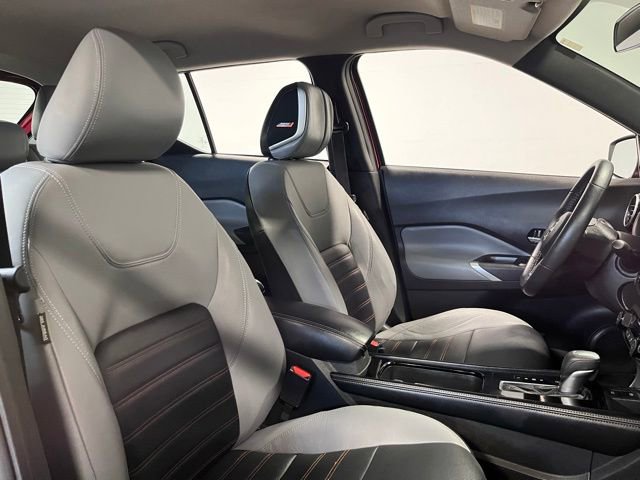 Used 2023 Nissan Kicks SR w/ SR Premium Package image 10