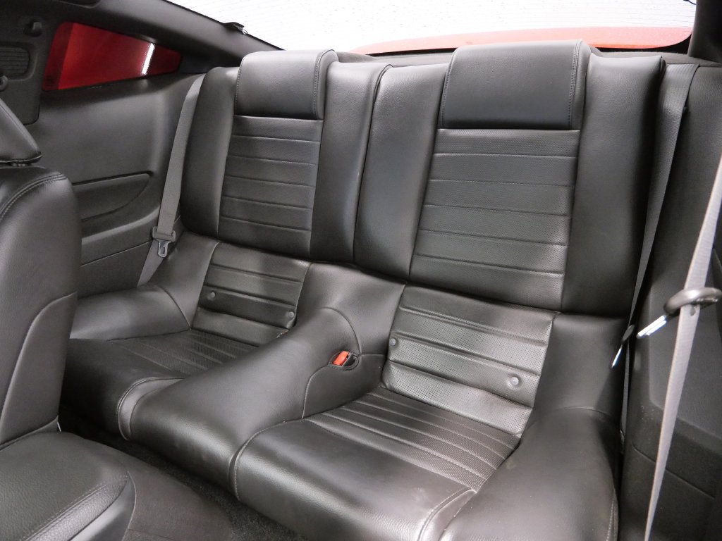 Used 2007 Ford Mustang Shelby GT500 RWD image 11