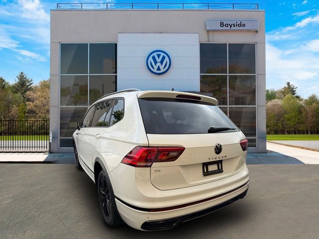 Certified 2022 Volkswagen Tiguan SE R-Line AWD/4WD image 5