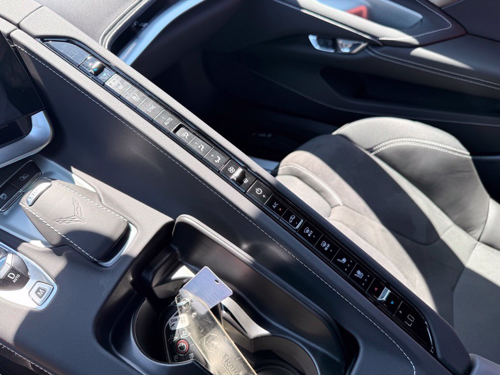 Used 2024 Chevrolet Corvette Stingray Preferred Cpe w/ Z51 Performance Package RWD image 26