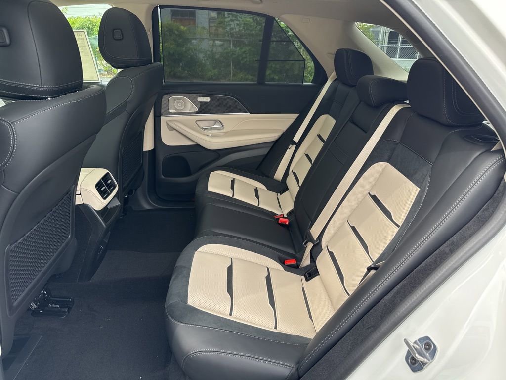 New 2026 Mercedes-Benz GLE 53 AMG 4MATIC image 18