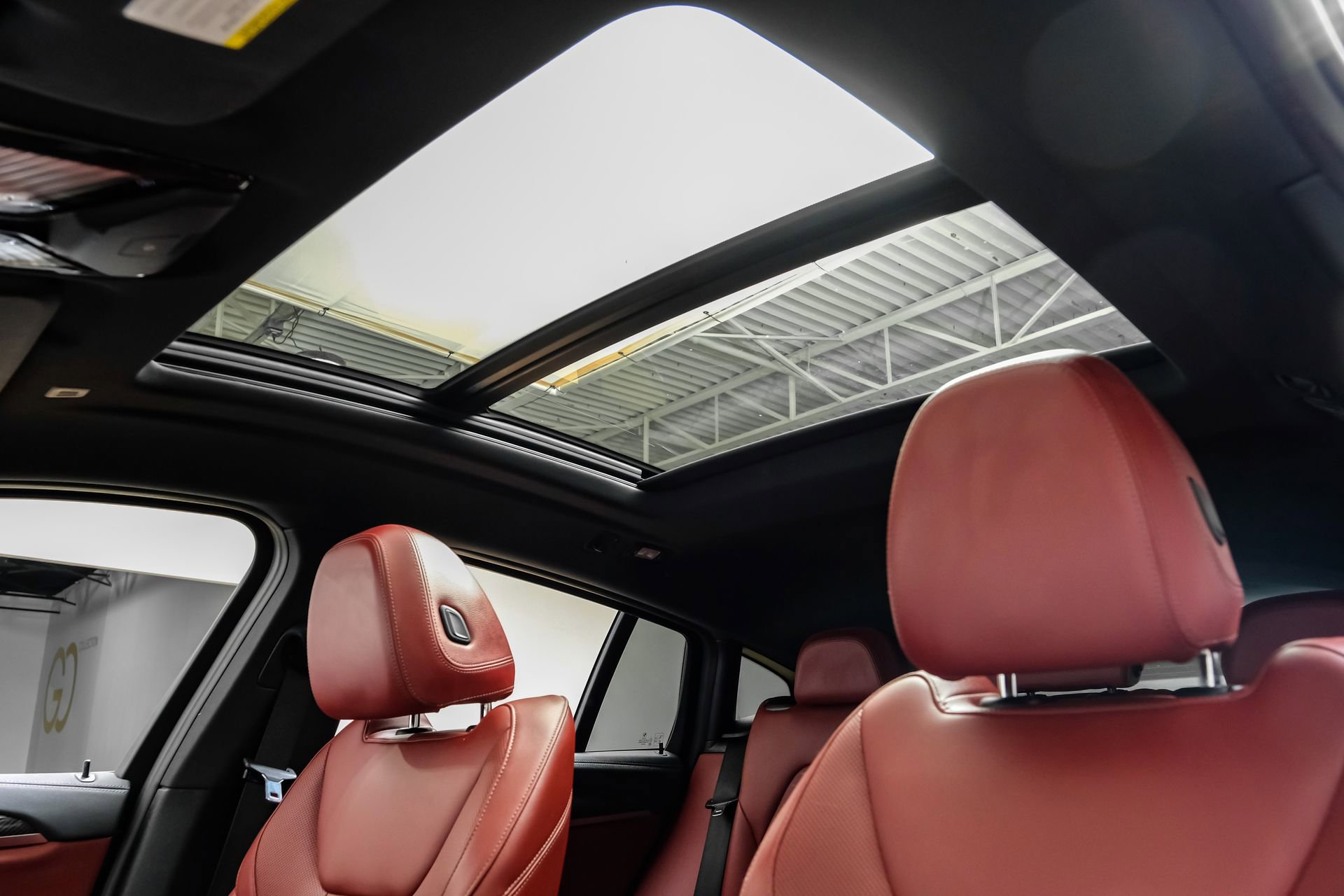 Used 2024 BMW X4 M40i w/ Premium Package image 5