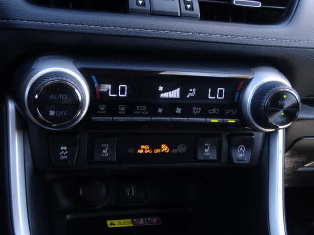 Used 2024 Toyota RAV4 XLE Premium w/ Weather Package image 31