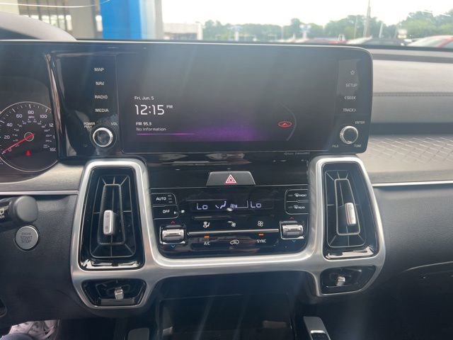 Used 2022 Kia Sorento SX FWD image 22