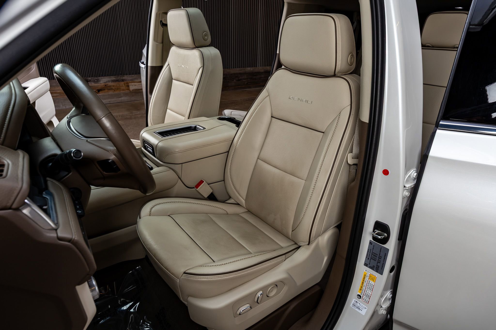 Used 2022 GMC Yukon XL Denali w/ Max Trailering Package image 30