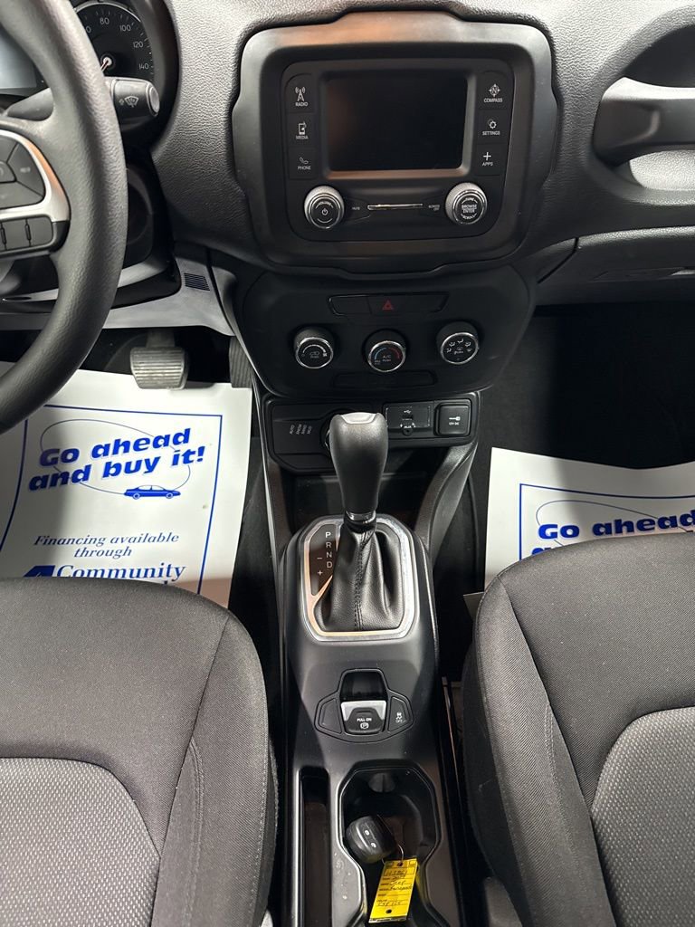 Used 2019 Jeep Renegade Sport w/ Sport Appearance Group image 21