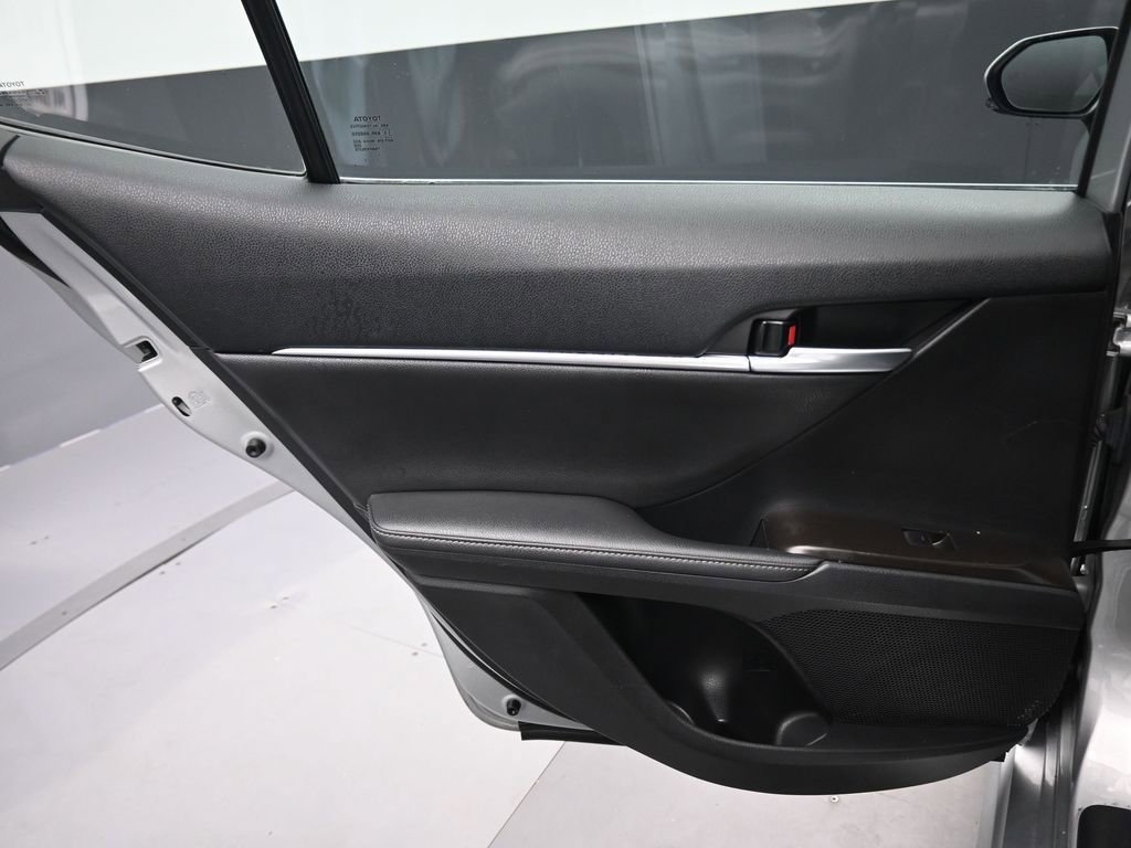 Used 2021 Toyota Camry XSE w/ Navigation Package image 30