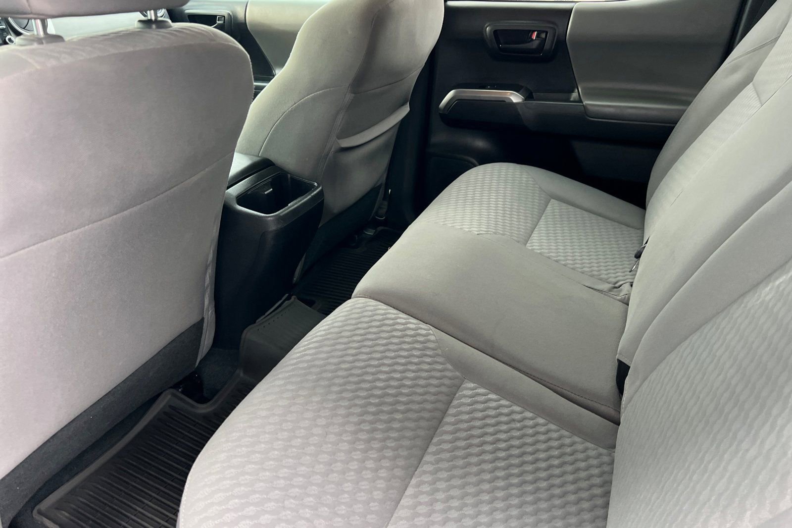 Used 2022 Toyota Tacoma SR5 w/ Black Out Package (TMS) image 12