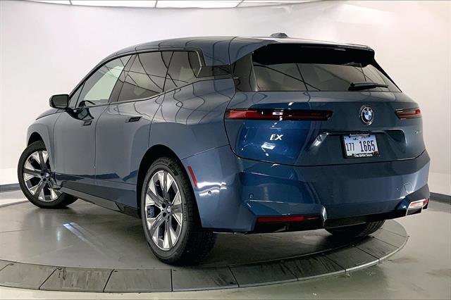 New 2026 BMW iX xDrive45 w/ Executive Package image 2