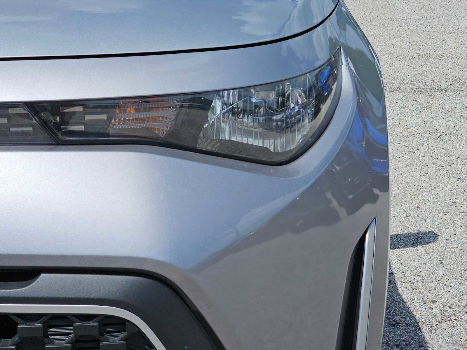 Certified 2025 Kia Soul LX FWD image 10