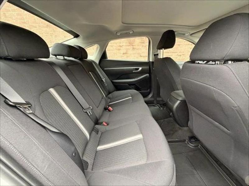 Used 2025 Hyundai Sonata SEL image 18