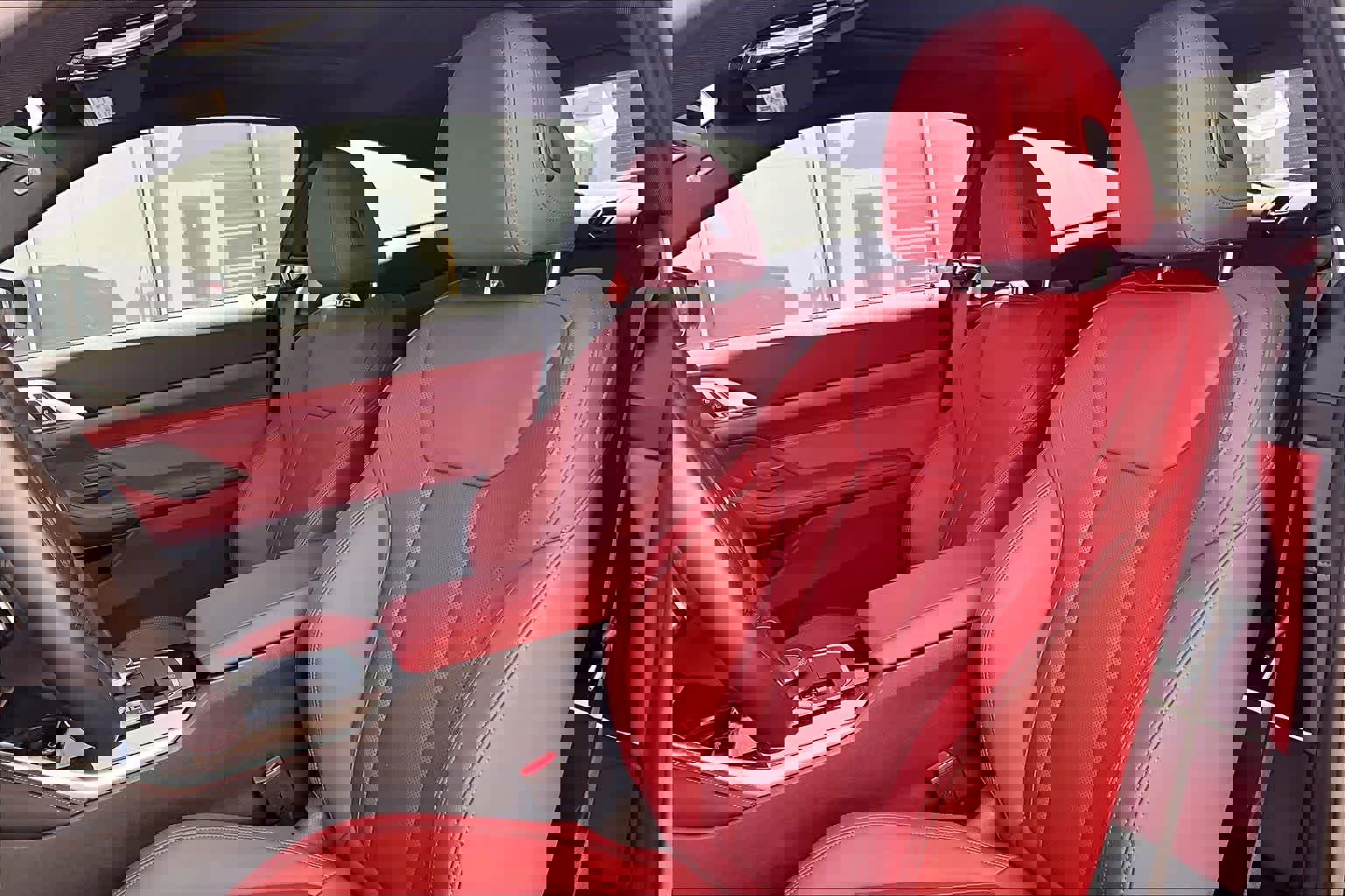 Certified 2024 BMW 430i Coupe w/ M Sport Package RWD image 7