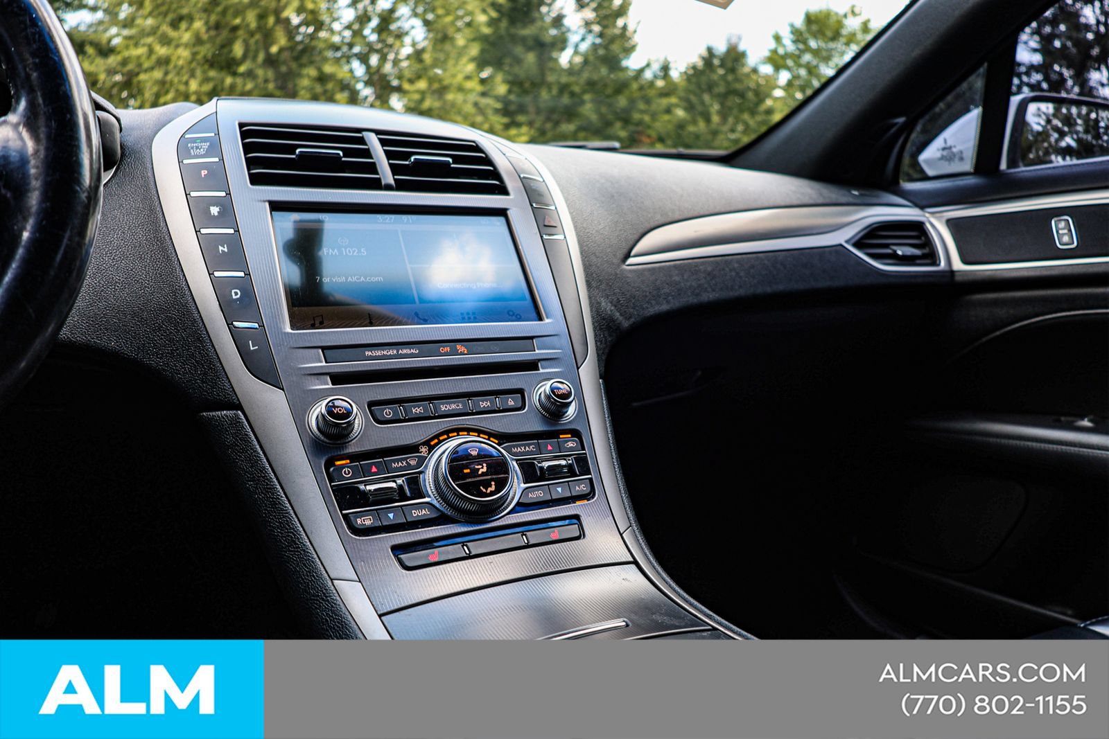 Used 2017 Lincoln MKZ Premiere FWD image 31