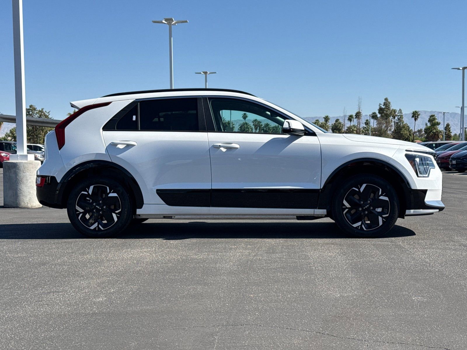 New 2026 Kia Niro Wind FWD image 50