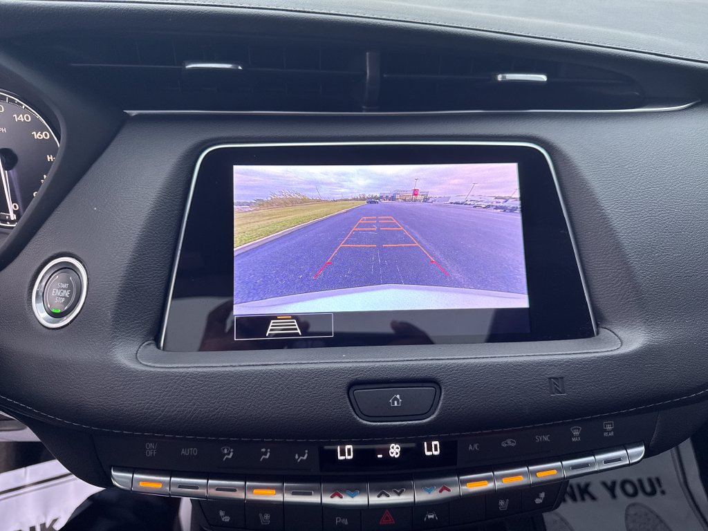 Used 2020 Cadillac XT4 Premium Luxury AWD/4WD image 23