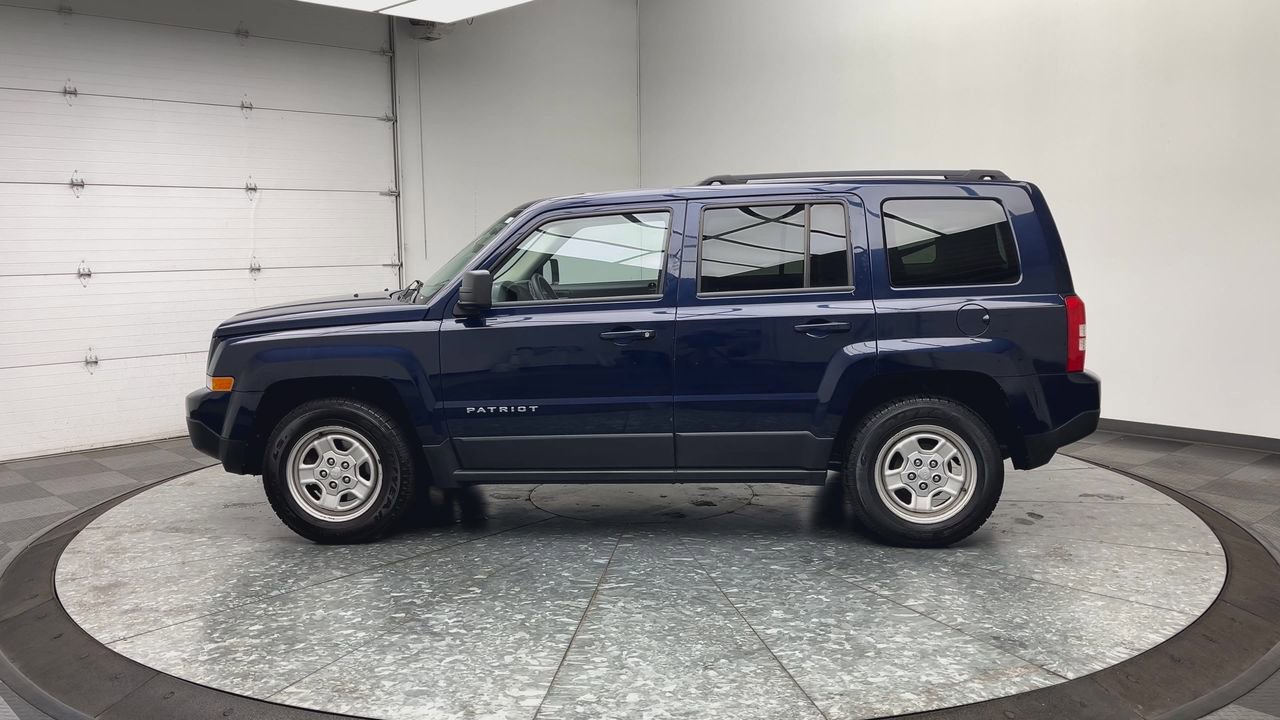 Used 2017 Jeep Patriot Sport w/ Power Value Group FWD image 25