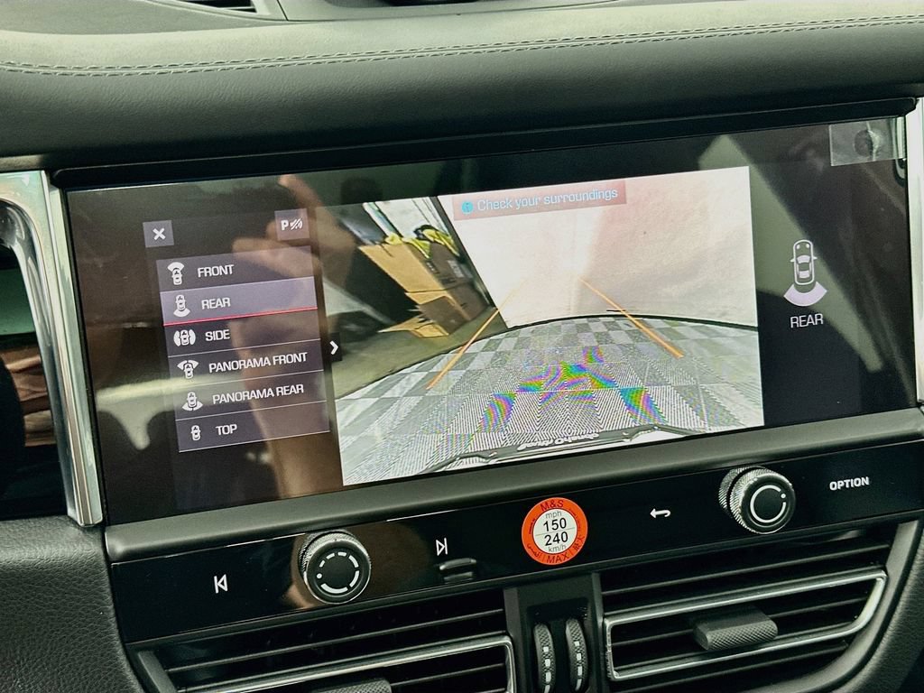 New 2026 Porsche Macan AWD/4WD image 17
