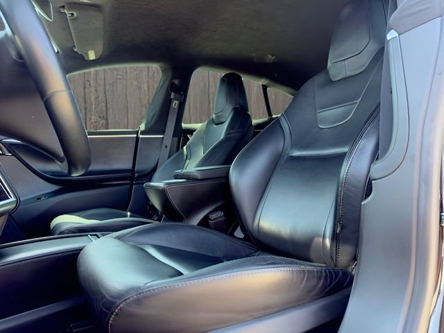 Used 2016 Tesla Model S 60 RWD image 16