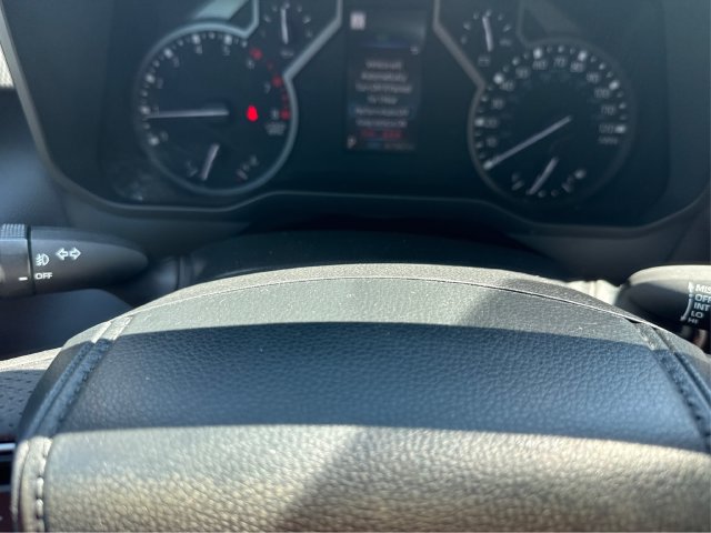 Used 2023 Toyota Tundra Limited AWD/4WD image 33