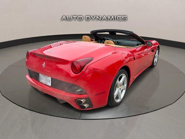 Used 2012 Ferrari California image 8