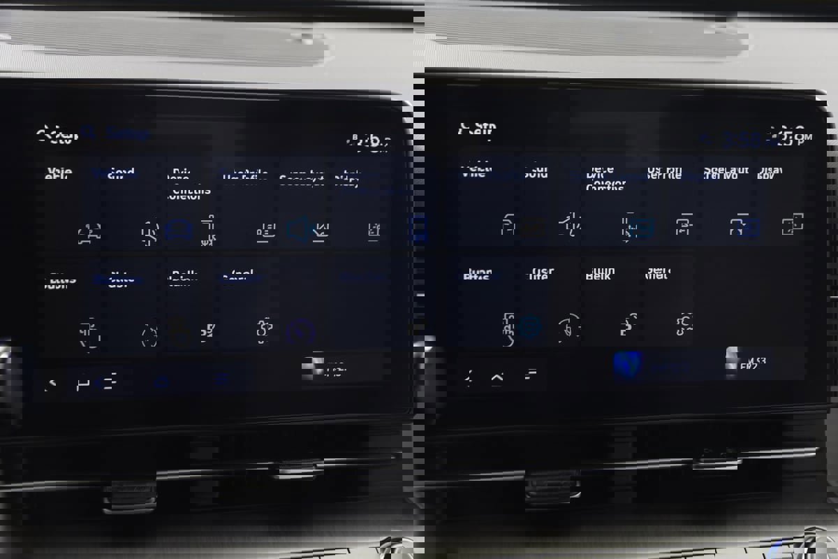 Used 2024 Hyundai Kona SE image 34