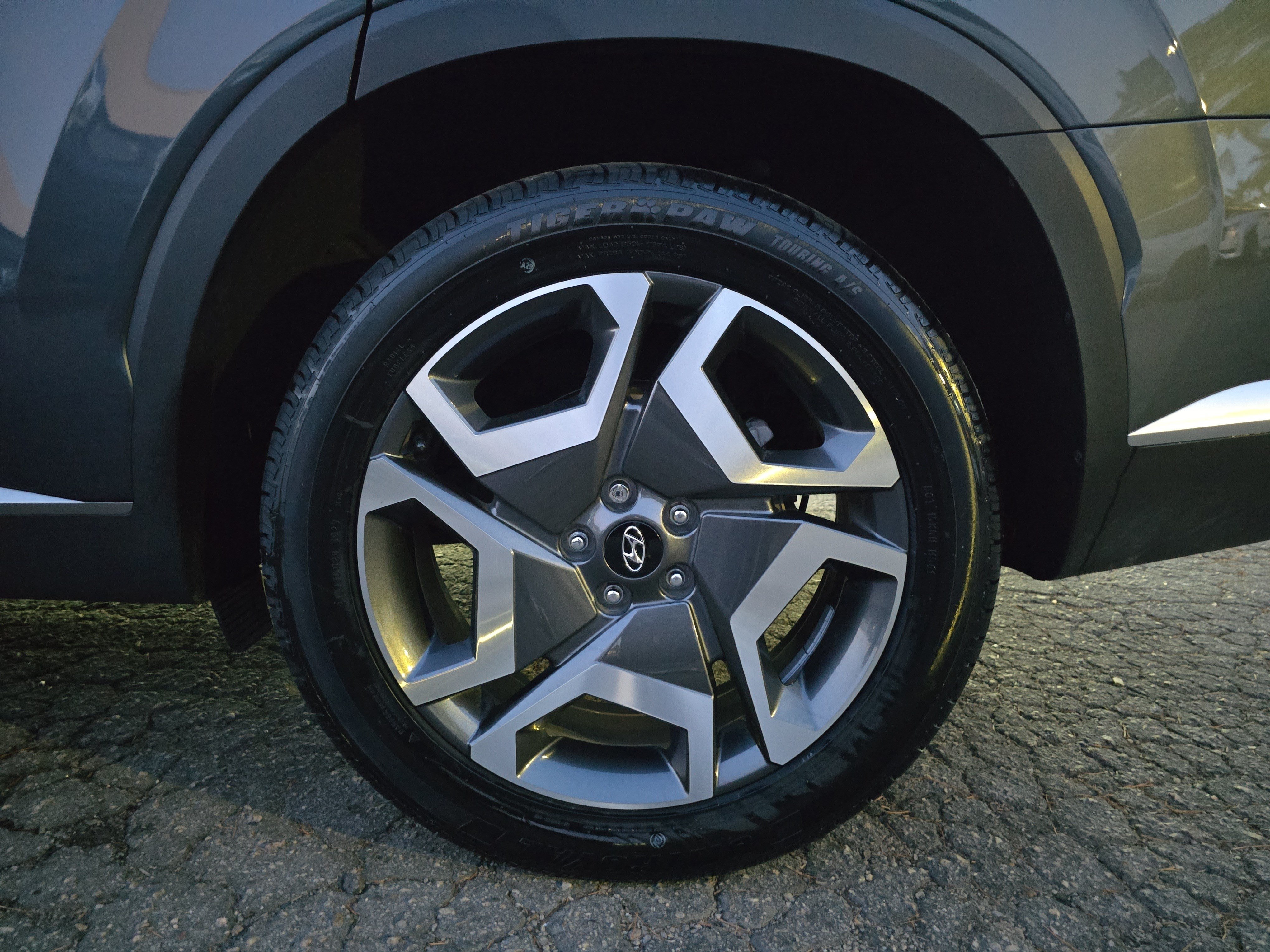 Used 2025 Hyundai Palisade Limited AWD/4WD image 34