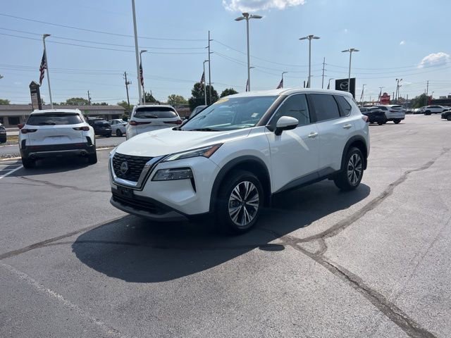 Used 2023 Nissan Rogue SV image 18