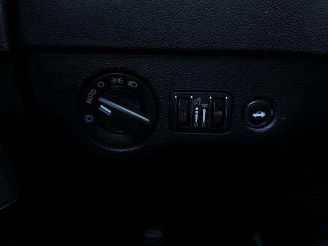 Used 2023 Dodge Charger SXT w/ Cold Weather Package image 32