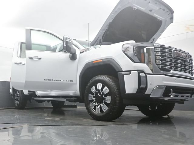 New 2026 GMC Sierra 2500 Denali w/ Denali Reserve Package AWD/4WD image 58