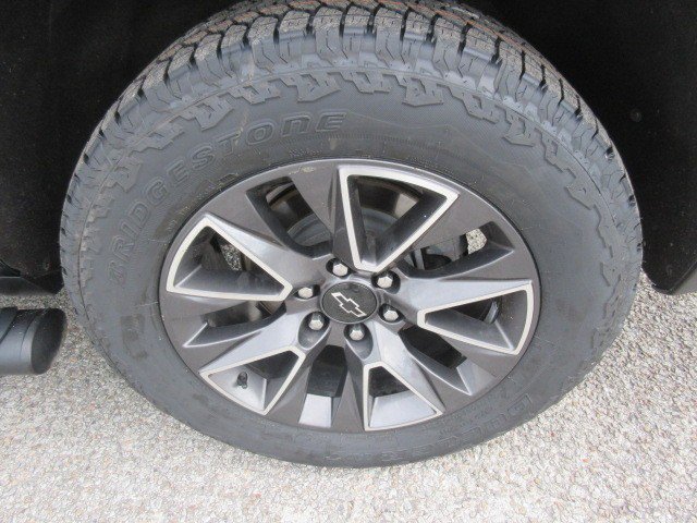 Used 2021 Chevrolet Tahoe Z71 w/ Z71 Signature Package AWD/4WD image 11