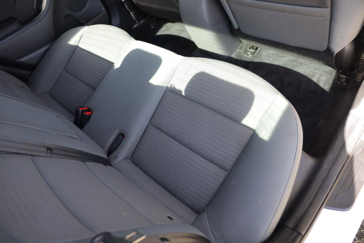 Used 2017 Kia Forte LX w/ LX Popular Package FWD image 12