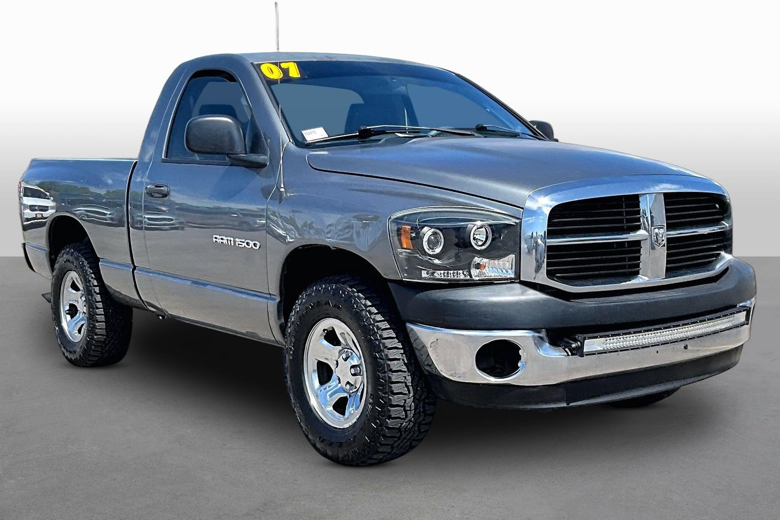 Used 2007 Dodge Ram 1500 Truck ST w/ SXT Group RWD image 9