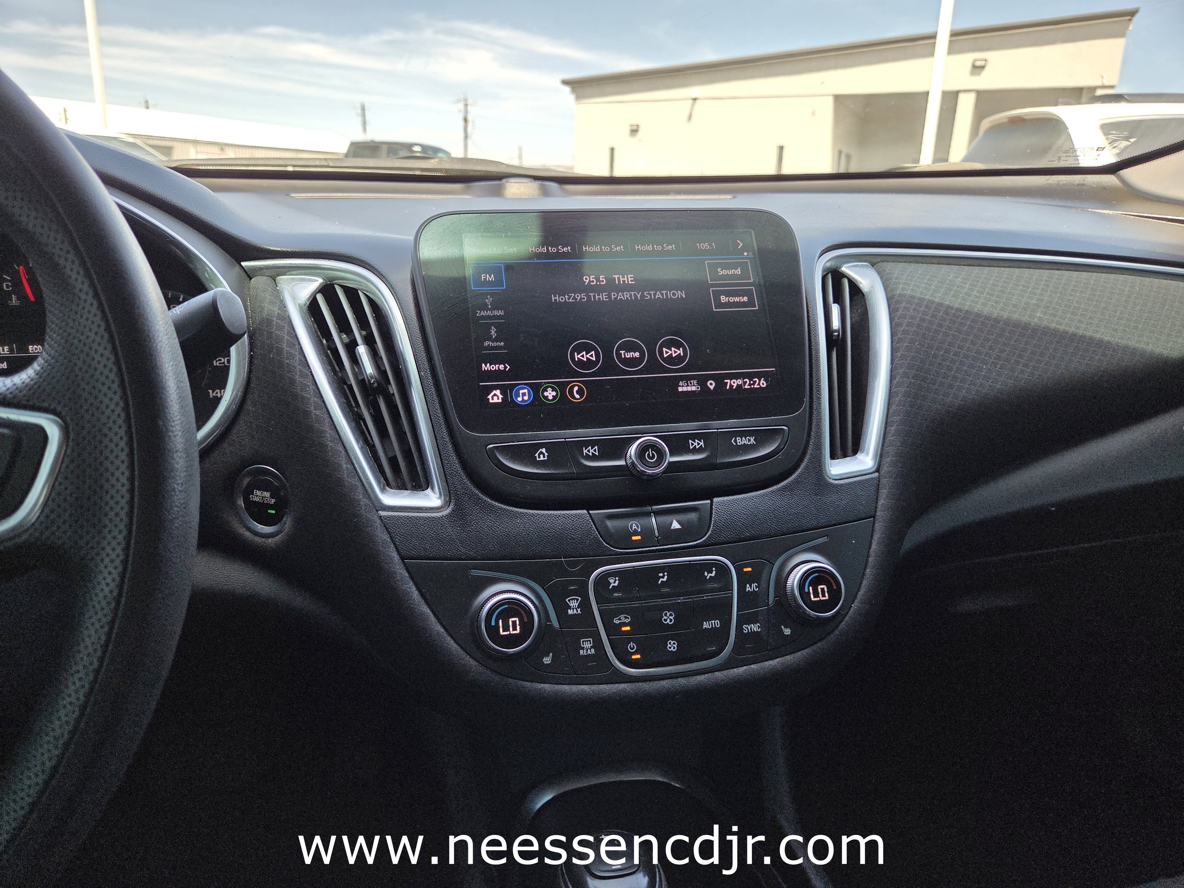 Used 2020 Chevrolet Malibu LT image 8