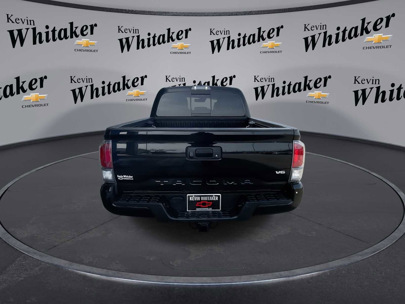 Used 2021 Toyota Tacoma TRD Sport w/ Technology Package image 7